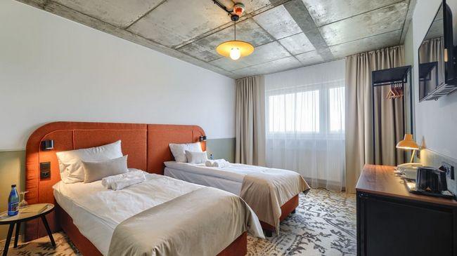 Arche Hotel Wroclaw Airport Room photo